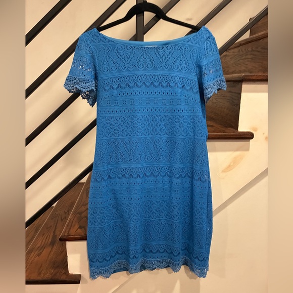 Maggy London Vibrant Blue Lace Dress - Picture 1 of 3